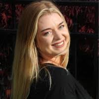 Becky Ennis's Instagram, Twitter & Facebook