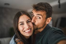 Ce rituel à deux relance 90 % des couples endormis selon les sexologues