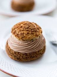 Choux Au Chocolat Et Cafe St Henri De Patrice Demers Ricardo Recipe Food Baking Sweets Pastry Desserts