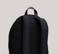 Mochila con mezcla de texturas | Tommy Hilfiger PA - Tienda ...