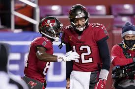 Tom brady (born august 3, 1977) is the quarterback for the new england patriots. Bucs Tom Brady Becomes Oldest Player To Throw Td Pass In Nfl Playoff History Bleacher Report Latest News Videos And Highlights