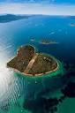 On which uninhabited islands could you live, and why are they not ...
