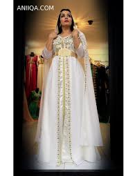 Nous ne créons pas simplement des robes de mariage, nous créons de la magie ! Caftan 2018 De Mariage Avec Burnous Robe Orientale Pour Fiancaille
