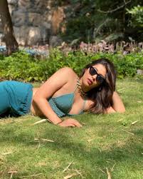 Eesha was born on 19 april 1990 and brought up in hyderabad, telangana. Zp2j7httduwymm