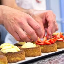 Cours De Patisserie Avec Jean Francois Foucher Patissier Cherbourg