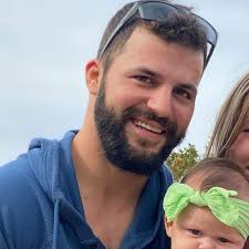 Holly Brown and Larry Simms's Wedding Website