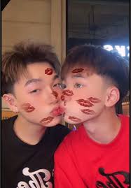 Es Varung Em Varung Em