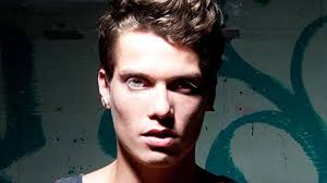 Tony Junior ➤ Biographie : naissance, parcours, famille… 📔