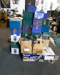 Look at what was delivered for you over the weekend...... A literal  mountain of 💿💿💿💿💿💿💿💿💿 just for you #howlinmouse #CDstore  #rutlandvt #thespinstartshere #loveourcustomers