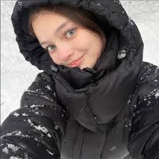 Goddess of beauty Anna Pavaga