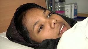 The seamstress in the rubble