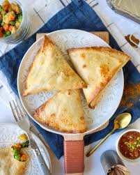 Here is my second blog attempt at a rice wrap… ingredients rice paper chopped peppers green onion cilantro leftover bbq tofu spring roll chili sauce to drizzle over or dip into. Gluten Free Samosas Made With Tortilla Wraps Jessica S Kitchen