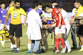 Chấn thương nặng của hùng dũng có thể khiến đt việt nam gặp khó khi thầy trò park hang seo còn 3 trận quyết định ở bảng g vòng loại thứ 2 world cup 2022 khu anh đã được chuyển đến bệnh viện đa khoa vạn hạnh ở tp. Tpuuf3wmsrmtpm