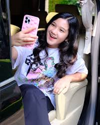 Ok gusy kembali lagi di channel saya ya. Bikin Konten Prank Call Thenay Nay Naisa Alifia Yuriza Facebook