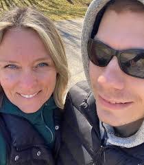 Autumn Devine's Instagram, Twitter & Facebook