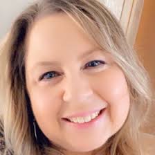 Maureen Kirwan (moey0667)