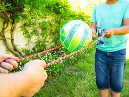 Pide a tus amigos o familiares que. Juegos Con Globo Para Divertirte Al Aire Libre Danonino