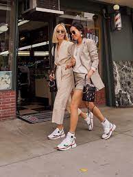 Lokal muat 1kg 4pcs mat: Panduan Gaya Terkini Dengan Colorful Sneakers Fashion Beauty Liputan6 Com