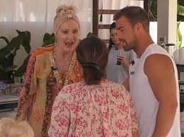 Promis Unter Palmen Streit Eskaliert Desiree Nick Wird Handgreiflich Wunderweib In 2020 Promis Tv Sehen Kriegerin