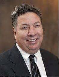 Former Bears TE Clark now selling real estate in Libertyville