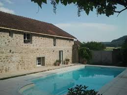 Hebergement De Vacances A Poligny Location