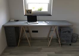 Diy schreibtisch gunstig schnell den schreibtisch selber bauen. Diy Schreibtisch Selber Bauen Michael Gerhardy