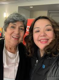 Nora Burton (@LDelgadoBurton)