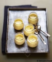 Petits Pots De Creme A La Vanille Pour 4 Personnes Recettes Elle A Table Recette Pot De Creme Creme Vanille Recettes De Cuisine