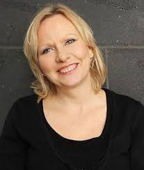 Wenn das Glück anklopft: Roman : Hohlfeld, Kerstin: Amazon.de: Bücher