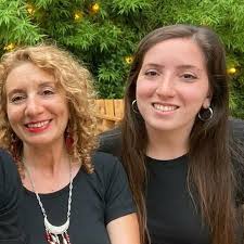 La foto “post siesta” de Juariu y su bebé.