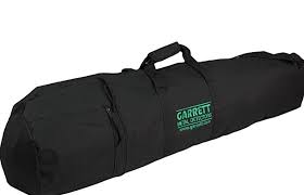 The author covers a very broad expanse of selling ,finding and presentation of found objects. Choosing The Best Metal Detector Carry Bag Finding Metals