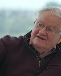 Cyhoeddi enwau Y CYFWELIAD 🙋‍♀️, Mi fydd Dafydd Iwan, Mike Phillips,  Bronwen Lewis ac Elin Fflur yn cael eu holi gan 30 o ymholwyr awtistig,  niwro-wahanol a/neu sydd ag anableddau dysgu, heb unrhyw ...