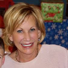 Sharlene Doyle's Instagram, Twitter & Facebook