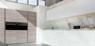 El programa 3d de diseño homebyme te ayuda a diseñar y decorar tu cocina gratuitamente y en modo sencillo, usando miles de muebles y artículos de decoración. Configurador Rapido De Cocinas Tierra Home Design