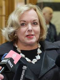 Gold trader Chris Heaps flees New Zealand as police investigate $100,000  fraud