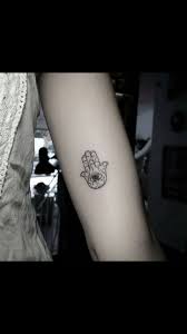 Pin By Prasadi Siriwardena On Ink Hamsa Hand Tattoo Small Hand Tattoos Small Hamsa Tattoo