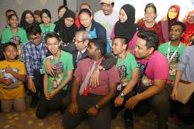 (splash), tan sri wan azmi wan hamzah diminta tampil memberi penjelasan sama… Starproperty