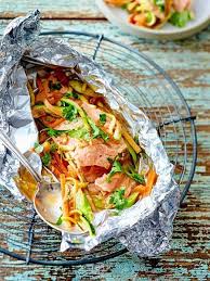 Expresslachs In Alufolie Rezept Lecker Lachs Mit Gemuse Rezepte Beliebte Rezepte
