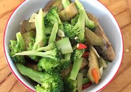 Yuk, kita coba resep ini dan jadikan sebagai menu pelengkap! Resep Tumis Brokoli Terong Tongkol Edisi Menu Diet Bikin Ngiler Dunia Menu Resep