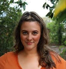 Alexandra Wright's Instagram, Twitter & Facebook