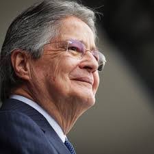 Zully Sanchez's Instagram, Twitter & Facebook