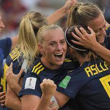 Hennes förarbete fyra minuter senare var. Stina Blackstenius The Sweden Striker Who Came In From The Cold Women S World Cup 2019 The Guardian