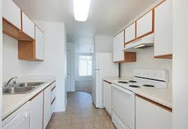 Though graphics are sharper and more. Transforming Old Formica Countertops Thriftyfun
