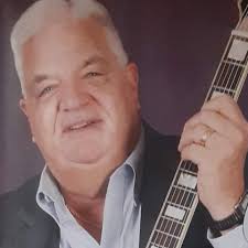 The 26 Best Guitarists for Hire in Lansing, MI