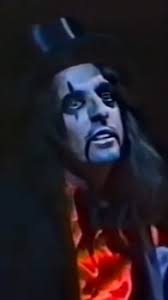 Welcome to my nightmare, I think you're gonna like it 👁️‍🗨️👁️‍🗨️