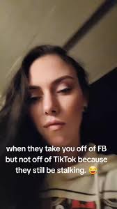 Brittany Roark (@bitchnay)