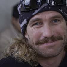 The 25+ Hottest Professional Skiers (With Photos)