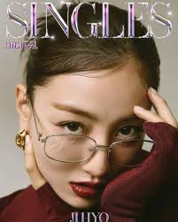 Kpop Chart Media added a new photo.