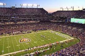 Nfl Sunday Ticket For Students Is Just 96 Clark Deals