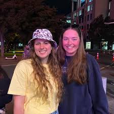 Ella :) (@ellamay.orton) • Instagram photos and videos